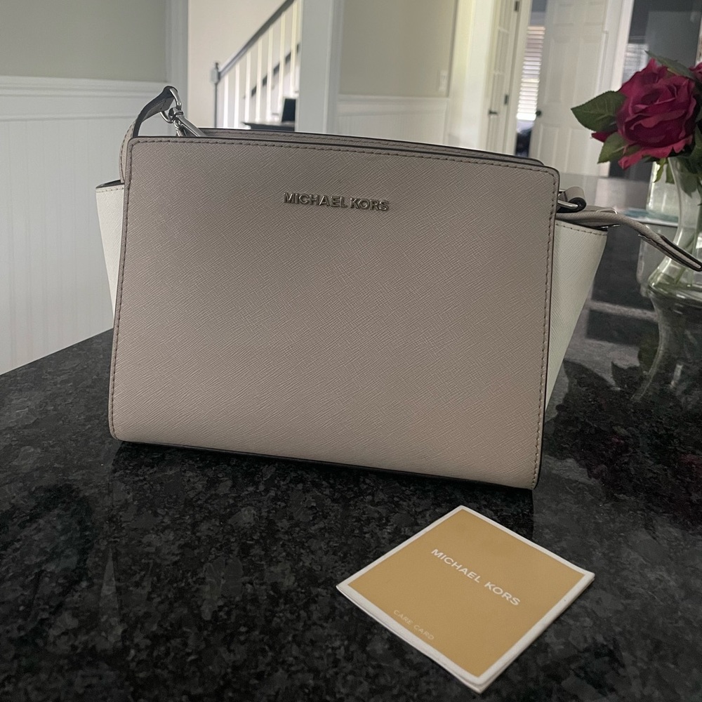 Michael Kors Crossbody Purse